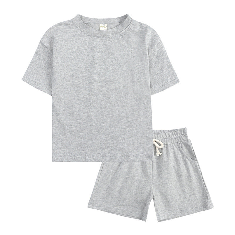 Minimal Summer Outfit