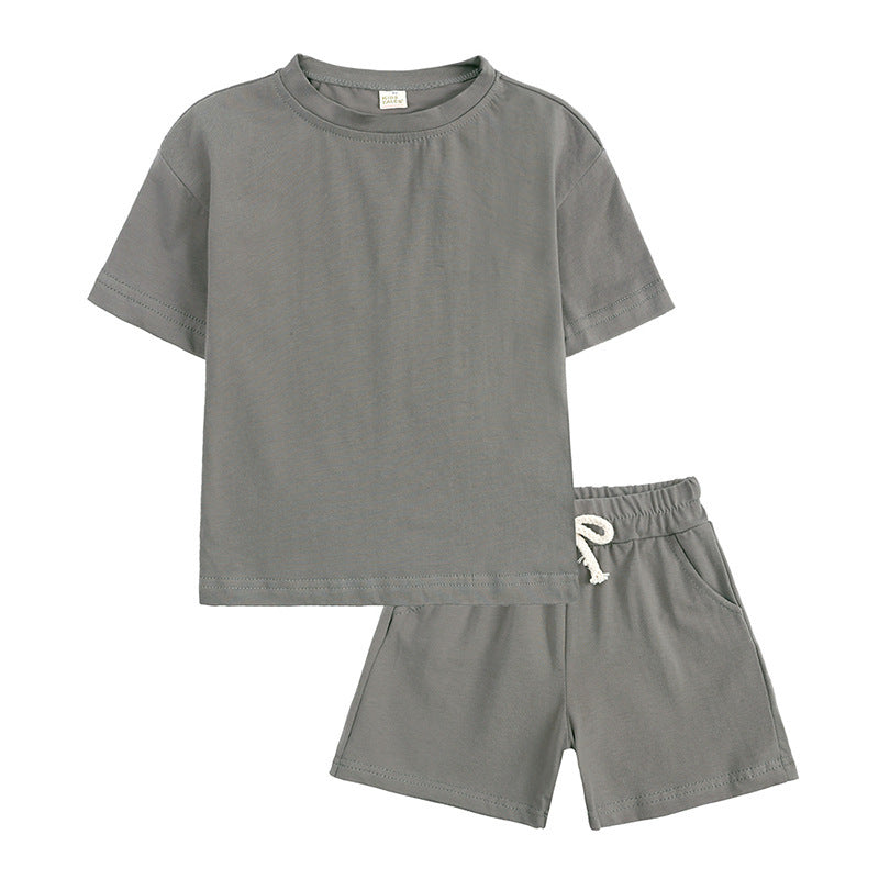 Minimal Summer Outfit