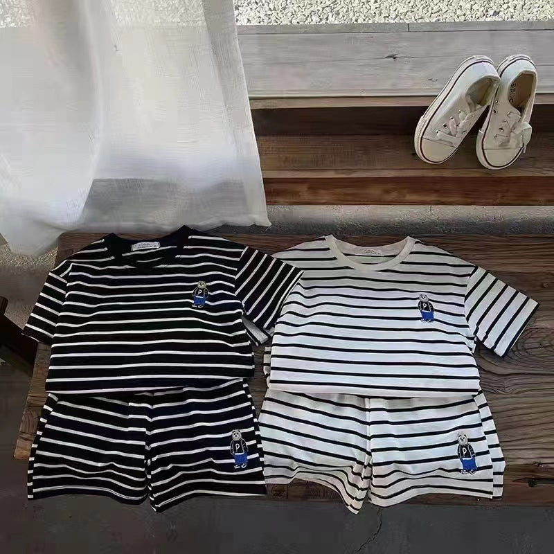 Striped Round Set